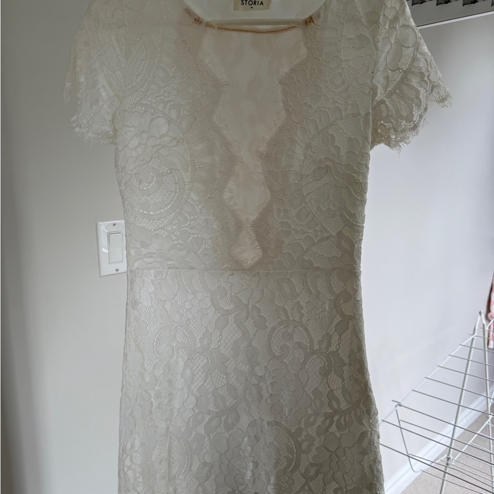 Storia Cream Lace Long Sleeve Dress